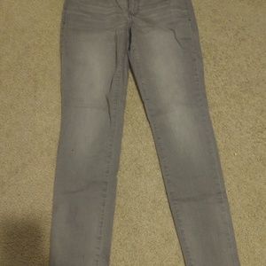 Old Navy Mid rise Grey jean